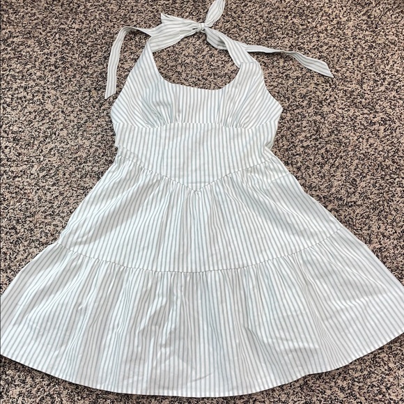 Wild Fable Halter Tiered Striped Smocked Mini Sun Dress Green/White Sz S | NWOT - Picture 3 of 7